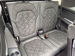 BMW X7 xDrive40i Leder Panorama Vollausstattung