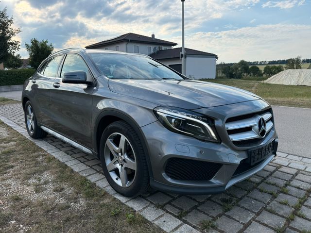 MERCEDES-BENZ GLA 200 d 4M DCT AMG Line BI-Xenon Navi Offroadp