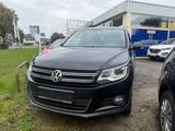 Volkswagen Tiguan*Navi*Xenon*Kamera*Pano*Scheckheft* - Volkswagen Tiguan Gebrauchtwagen in Mülheim (Ruhr)