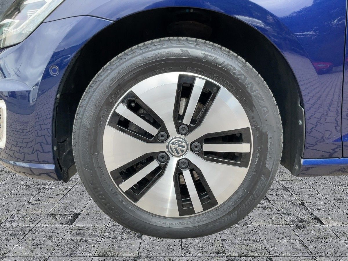 Volkswagen Golf - Bild 8