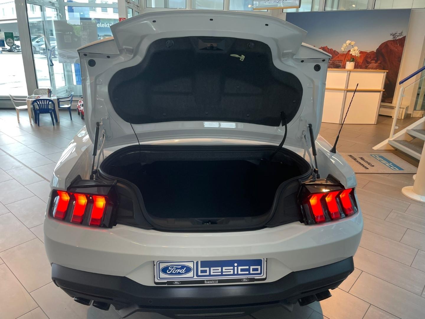 Ford Mustang GT Convertible V8+MagneRide+B&O+LED+iACC