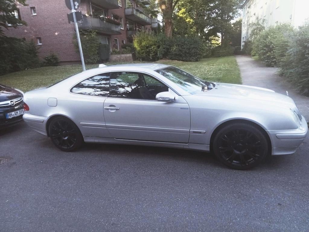 Mercedes-Benz CLK 200