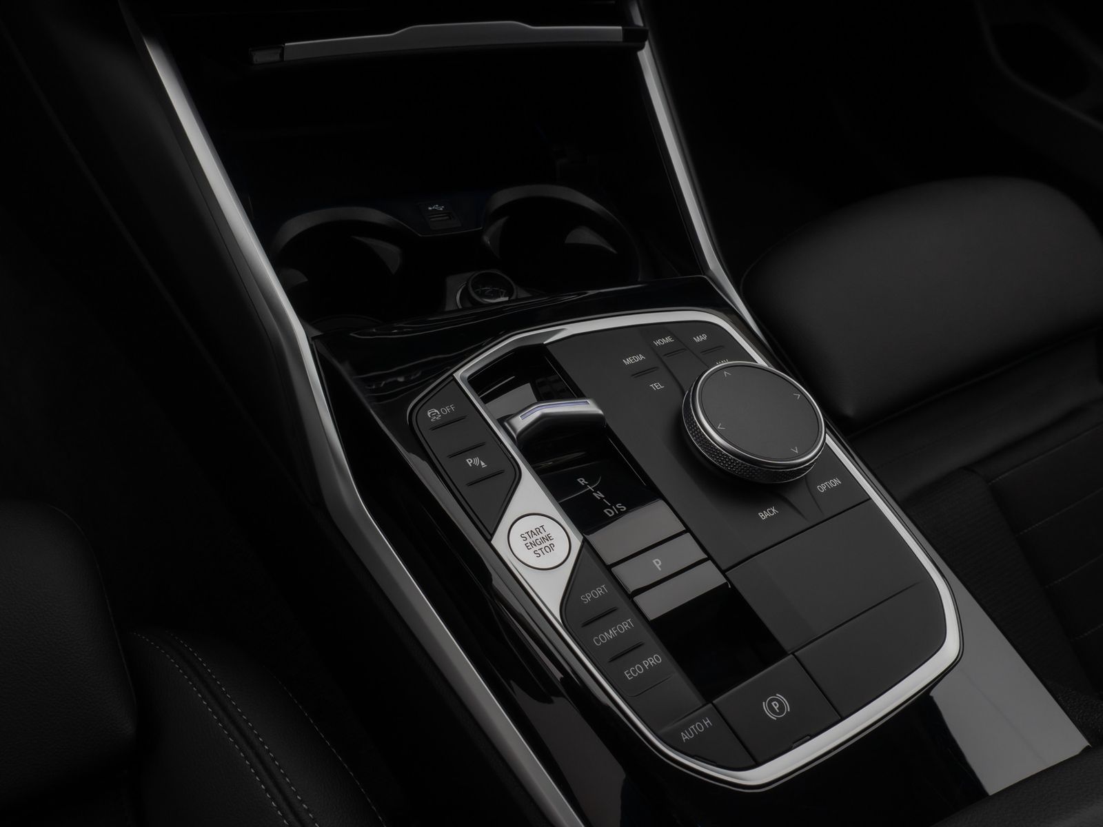 Fahrzeugabbildung BMW 330d xD Lim. Kamera DAB Leder Alarm Sport 18Zoll