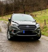 Ford Kuga St Line 2017 182 PS 4x4 - Ford Kuga: For