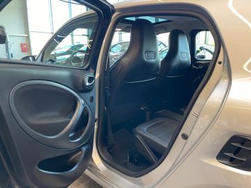 Smart ForFour  66kW *TÜV-0427*KLIMA*TEMPOMAT*NAVI*