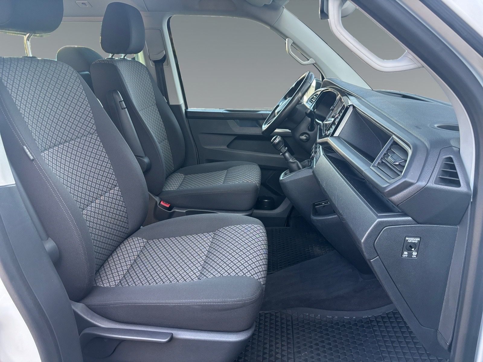Volkswagen T6.1 Multivan 150 PS Navi Sitzh LED ACC 3xKlima foto 11