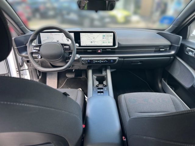 Fahrzeugabbildung Hyundai IONIQ 6 Basis Elektro Navi Digitales Cockpit LED