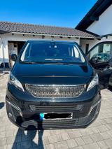Peugeot Traveller 180  EAT8 Business L2 Voll, Standh. - gebrauchte Peugeot Traveller aus dem Jahr 2019