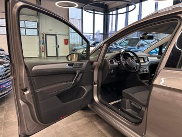 MYAUTOCENTER – Gebraucht- und Jahreswagen mit Werkstattservice in Pfaffenhofen Volkswagen Golf Sportsvan VII Comfortline BMTStart-Stopp
