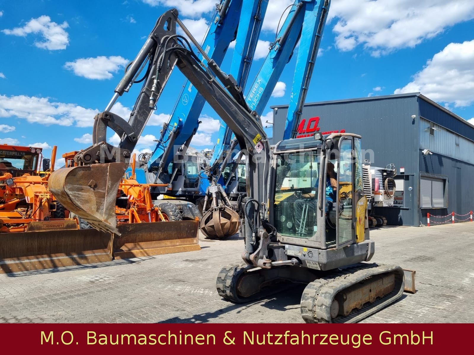 Fahrzeugabbildung Volvo ECR 48C / Hammerleitung