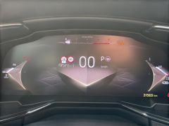 Fahrzeugabbildung DS Automobiles DS 7 BlueHDI 130 Aut. OPERA LEDER Panoramadach