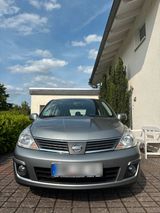 Nissan Tiida 1. Hand Scheckheft TÜV neu - Nissan Tiida aus 2008