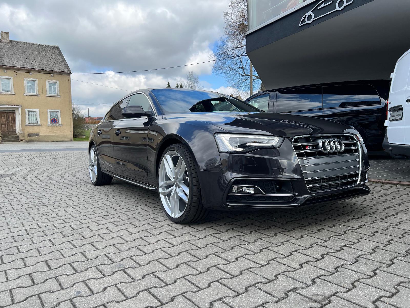 Audi A5 Sportback 3.0 TDI / S5 Optik Exterior