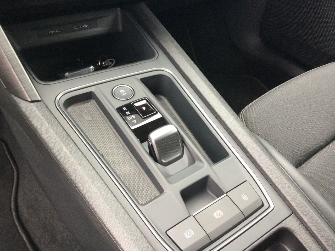 Fahrzeugabbildung CUPRA Formentor VZ 2.0 TSI 4Drive DSG