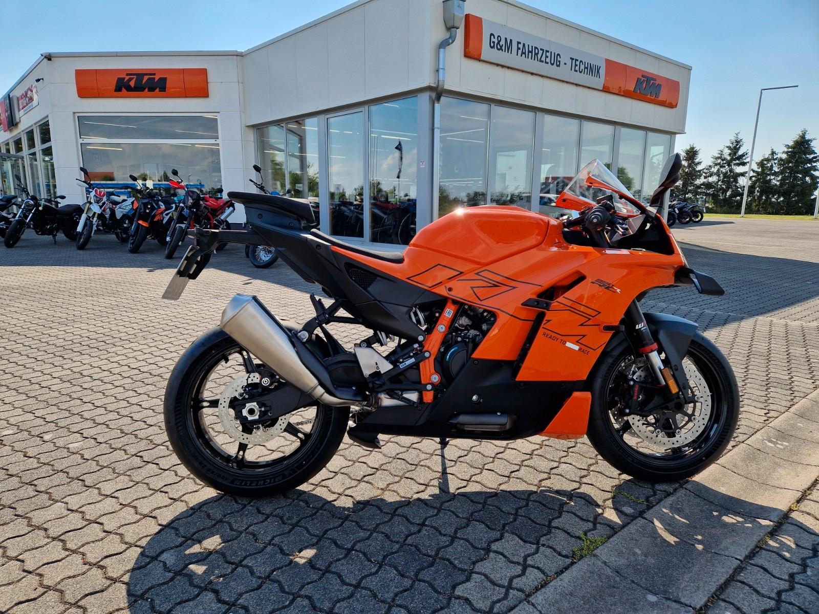KTM 990  RC R ab 1,99% eff. Zins