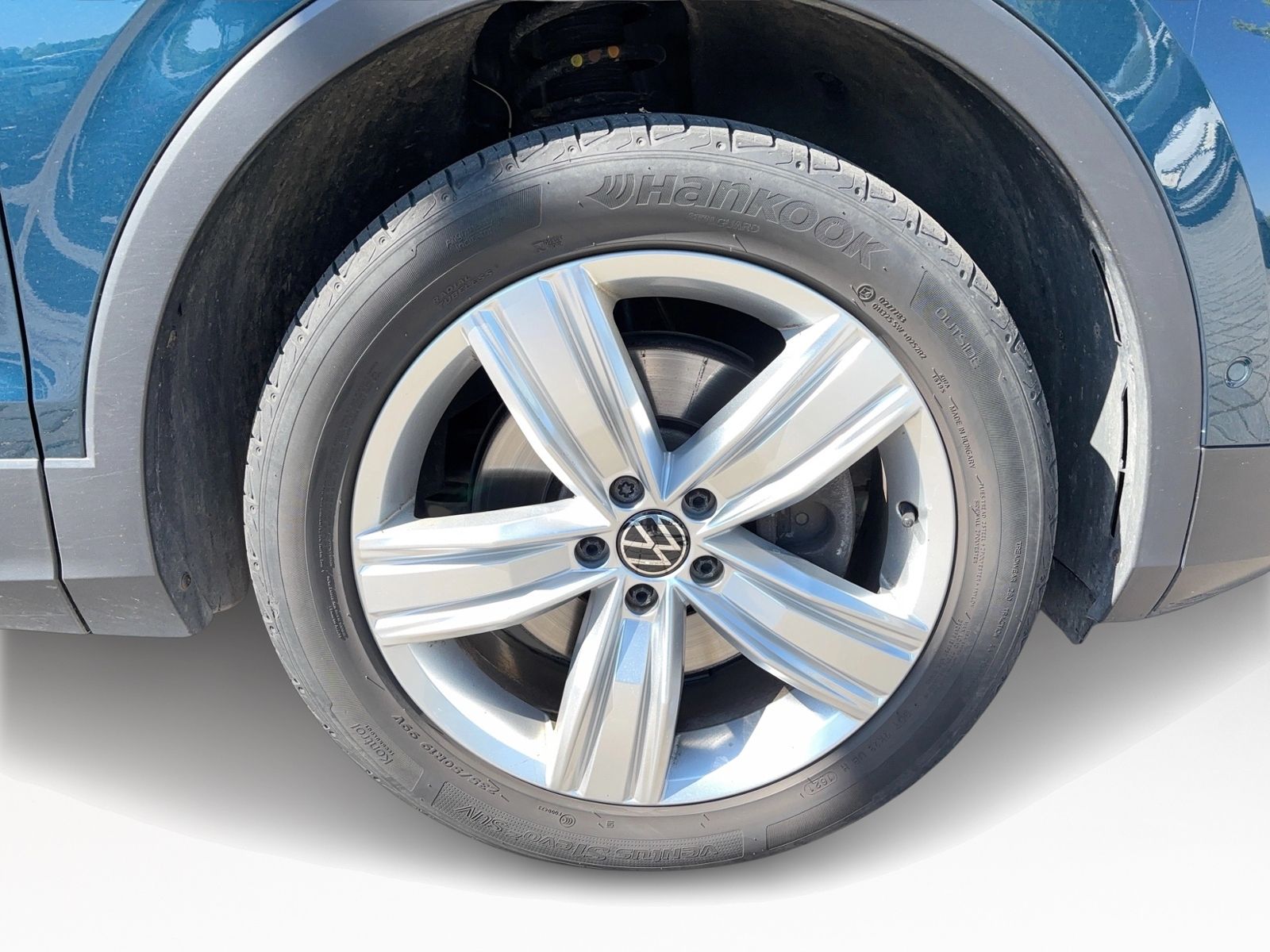 Tiguan Elegance 4Motion 2.0 TDI, AHK, Navi, Matr