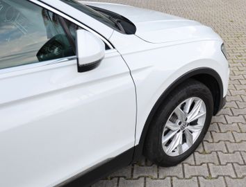 Volkswagen Tiguan - 6