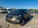 Kia Sportage 2.0 benziner - Kia Sportage mit Benzin-Antrieb: Limousine