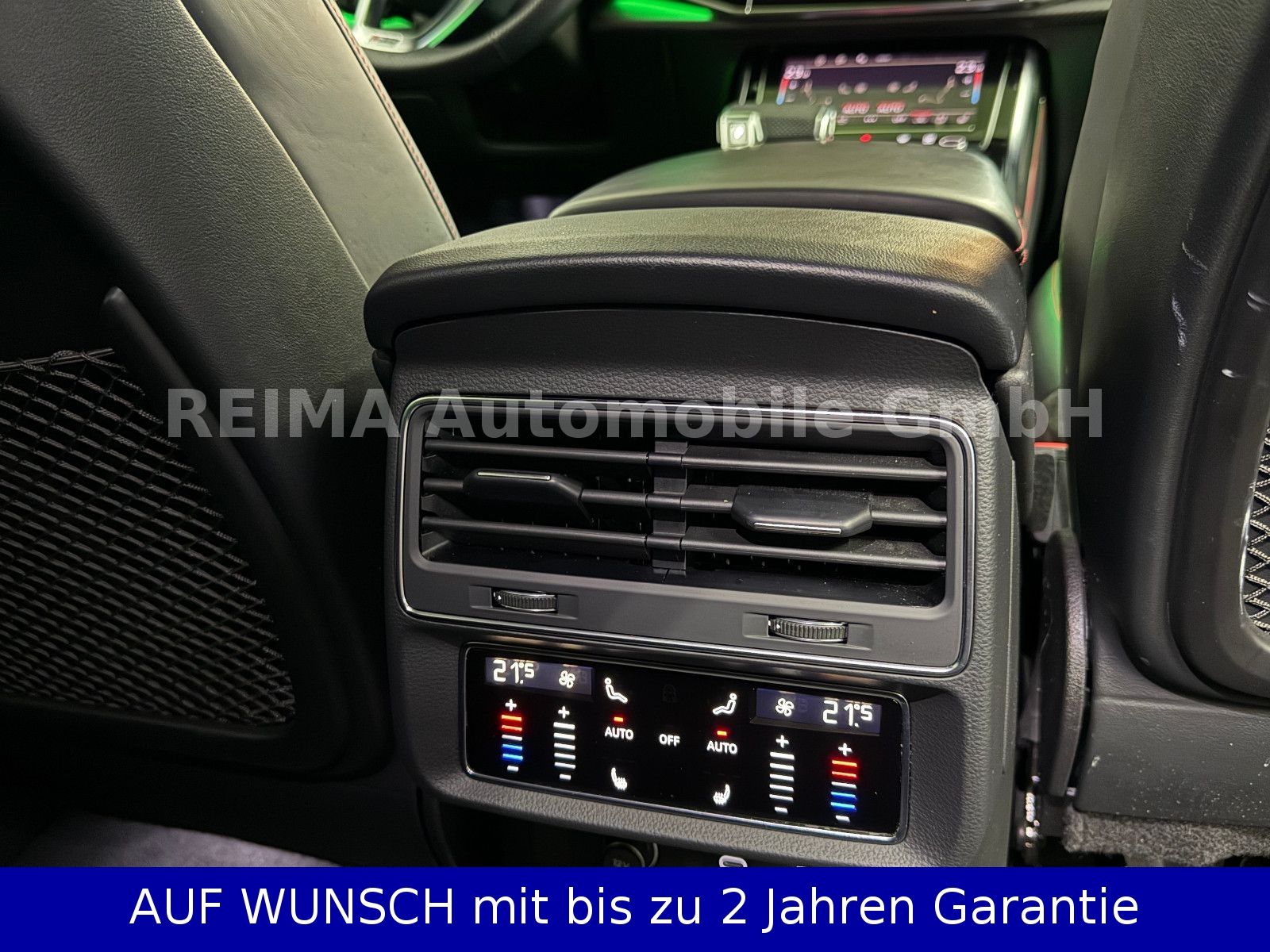 Fahrzeugabbildung Audi RS Q8 4.0 TFSI quattro, Massage, Matrix,23",Pano