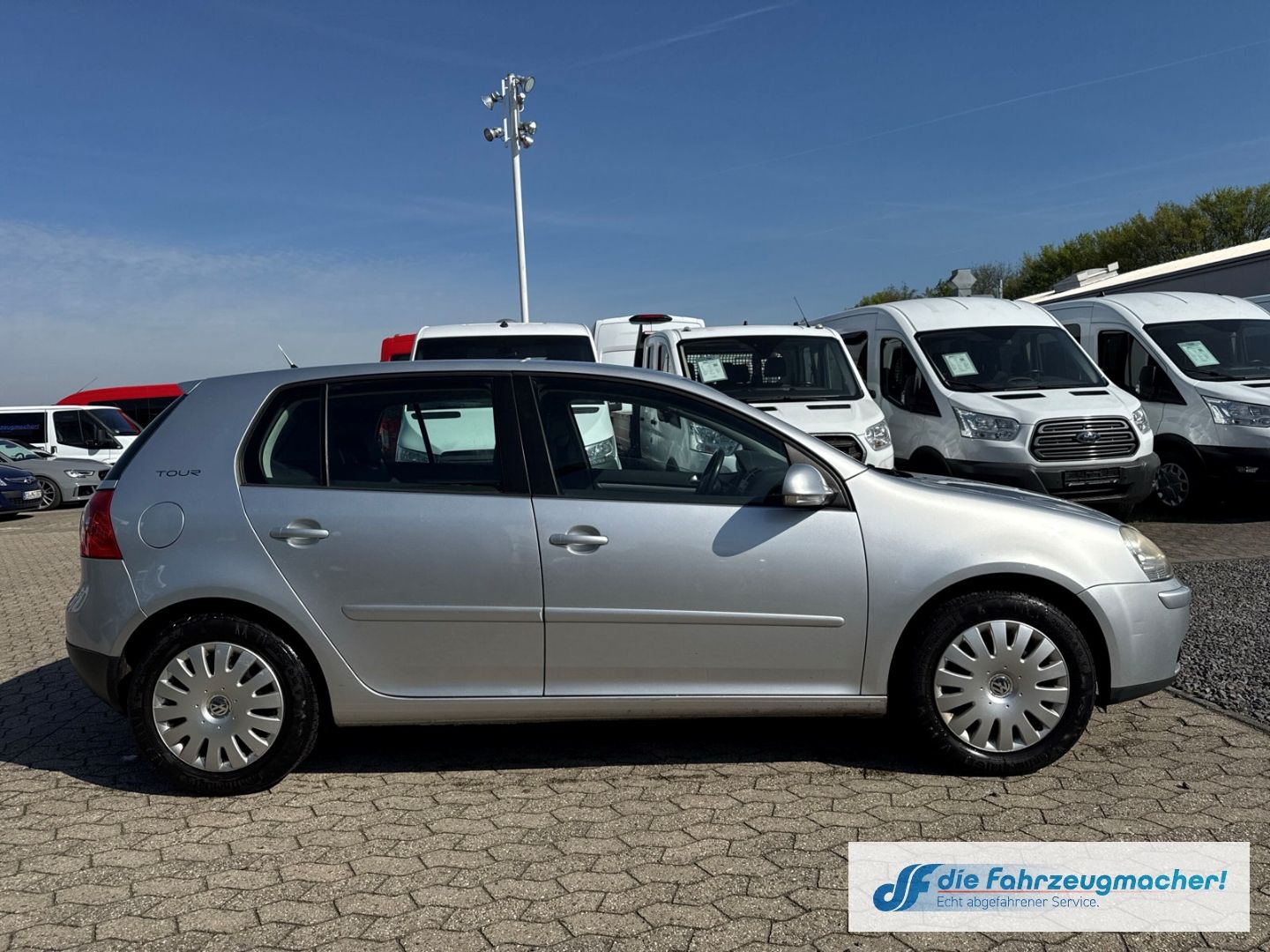 Fahrzeugabbildung Volkswagen Golf V 1,4 Tour ohne Rost Klimaau.  PDC*EXPORT