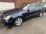 Mercedes-Benz Mercedes E klasse 320cdi - Mercedes-Benz E 320 in Solingen