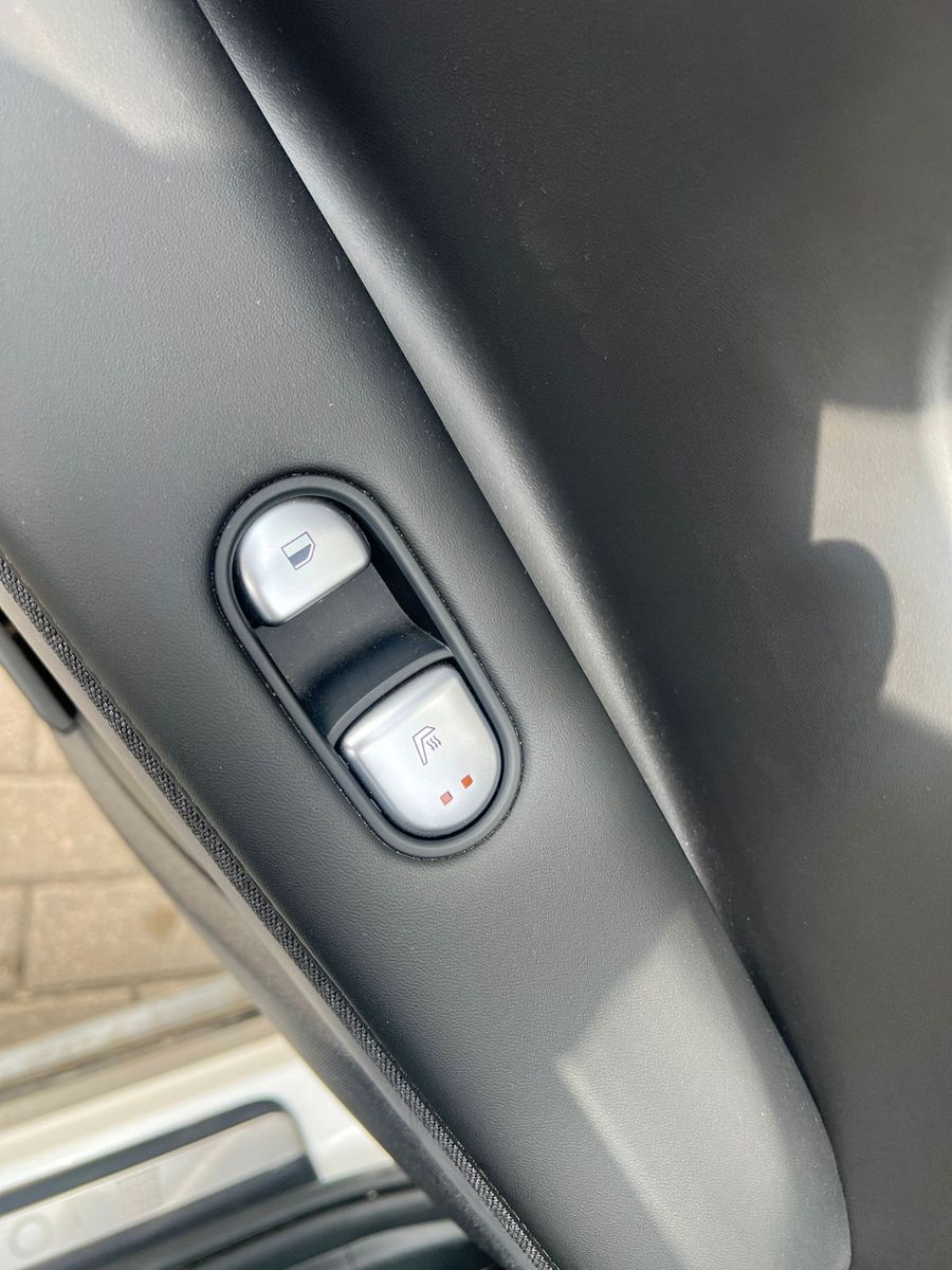 Fahrzeugabbildung Hyundai IONIQ 5 Uniq *RW507KM*HeadUp*Totwinkel*ACC*360°
