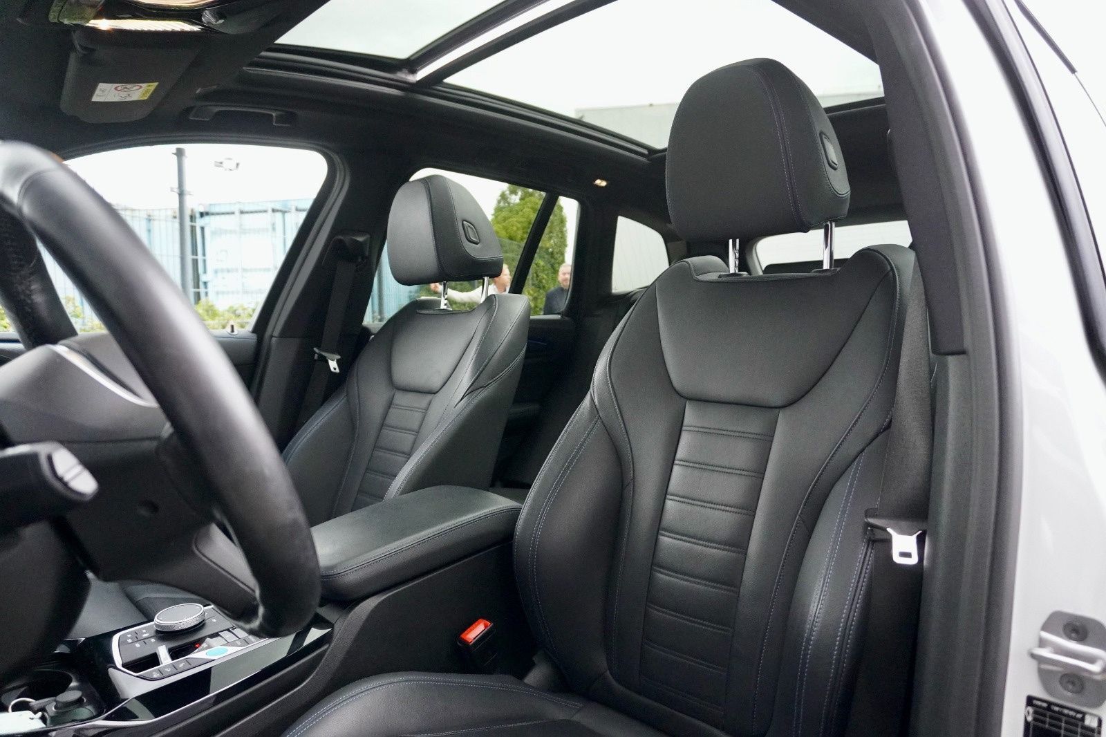 BMW iX3 High Exe. 80 kWh | M Sport | Harman Kar | SO imagem 3