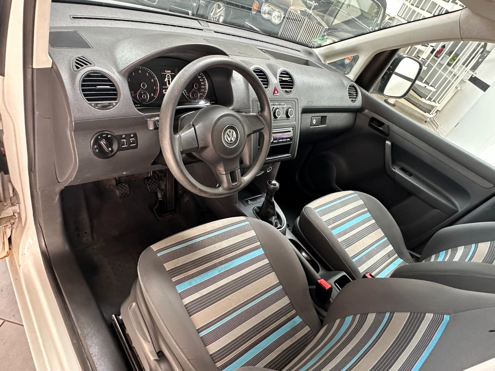 Volkswagen Caddy 2012 — photo 5