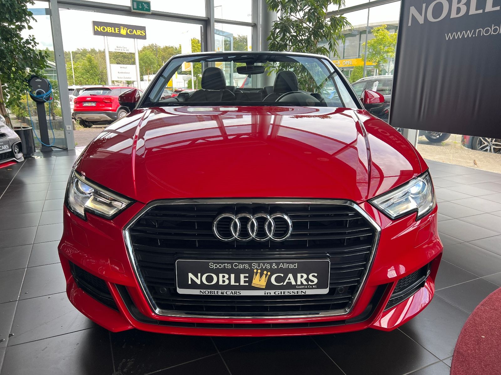 Fahrzeugabbildung Audi A3 Cabriolet 35 TFSI S line competition sport