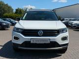 Volkswagen T-Roc Style 4Motion DSG*LED*PANO*NAV*SHZ*PDC - Volkswagen T-Roc mit Diesel-Antrieb: Geländewagen