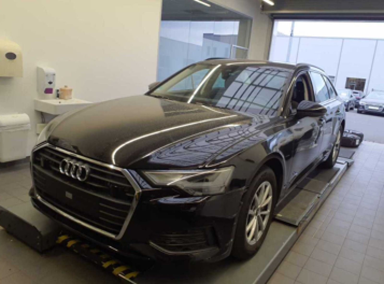 Audi A6 Avant 40 TDI S-TR LED+NAVI+RFK+ACC+SHZ imagem 2