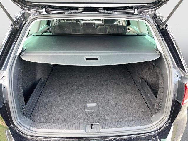 Passat Variant Business TDI DSG Premium-Paket AH