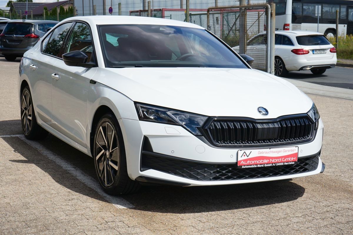 Fahrzeugabbildung SKODA Octavia Limo 2.0 TDI *Sportline*Matrix Led*DSG