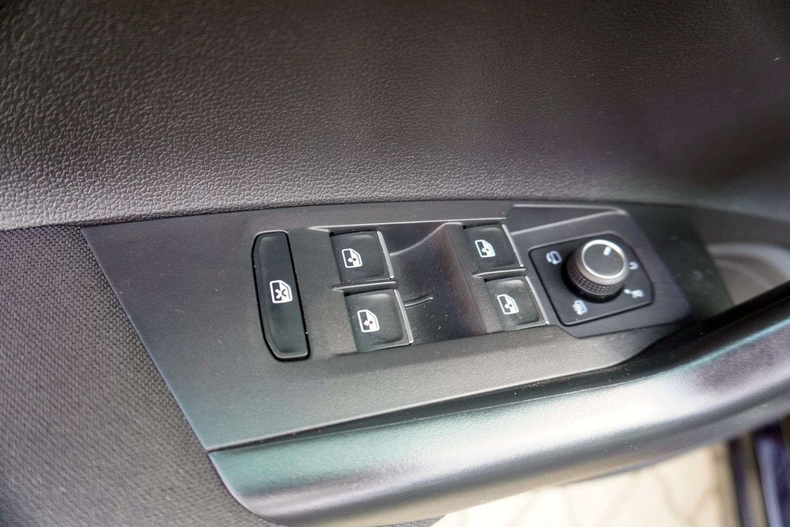 Volkswagen Polo 1.0 TSI Move LED Navi Android Apple PDC DAB, миниатюра 13