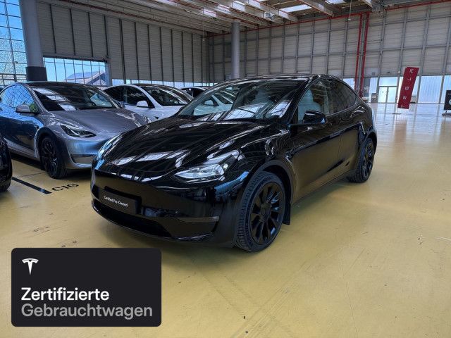 Image of Tesla Model Y