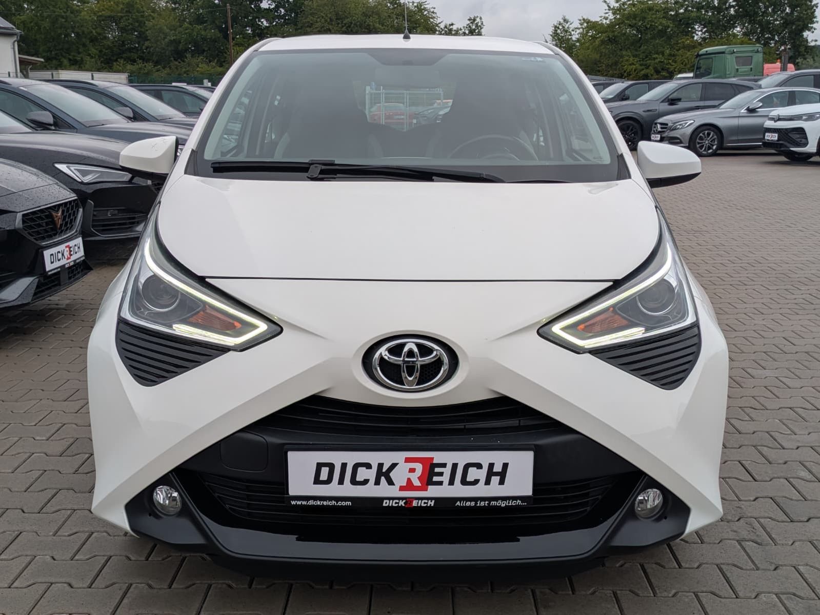Fahrzeugabbildung Toyota AYGO 1.0 x-Play APP-CONNECT*KLIMA*KAMERA