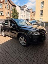 Volkswagen VW Tiguan 2.0 Diesel DSG Highline Panorama... - Volkswagen Tiguan mit Diesel-Antrieb: Limousine