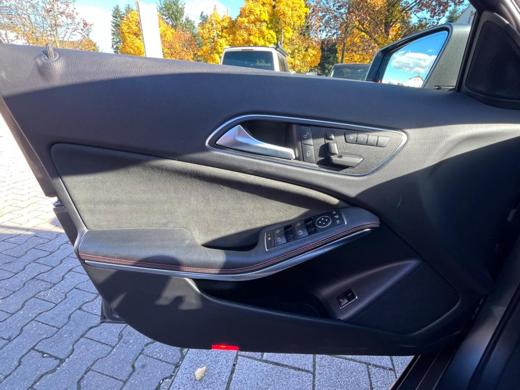 Mercedes-Benz GLA 45 AMG