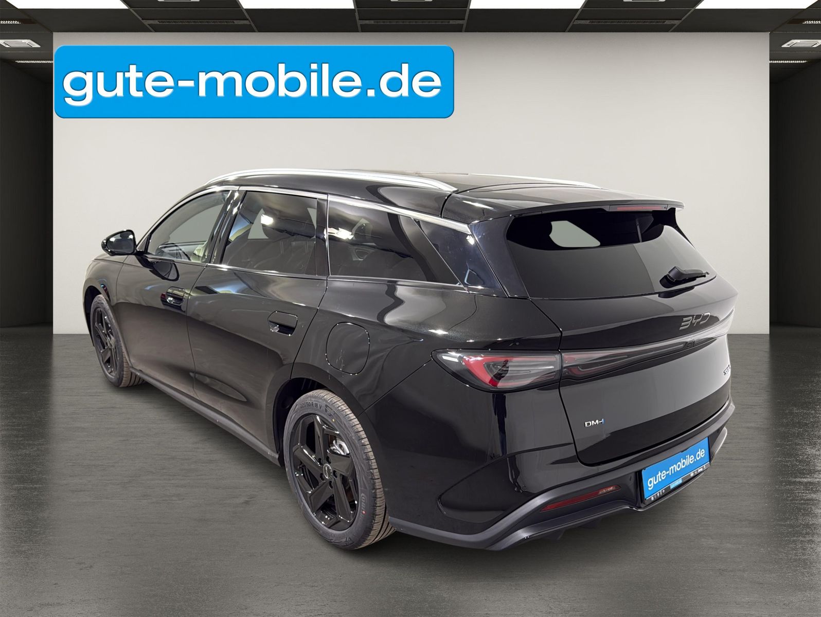 BYD SEAL 6