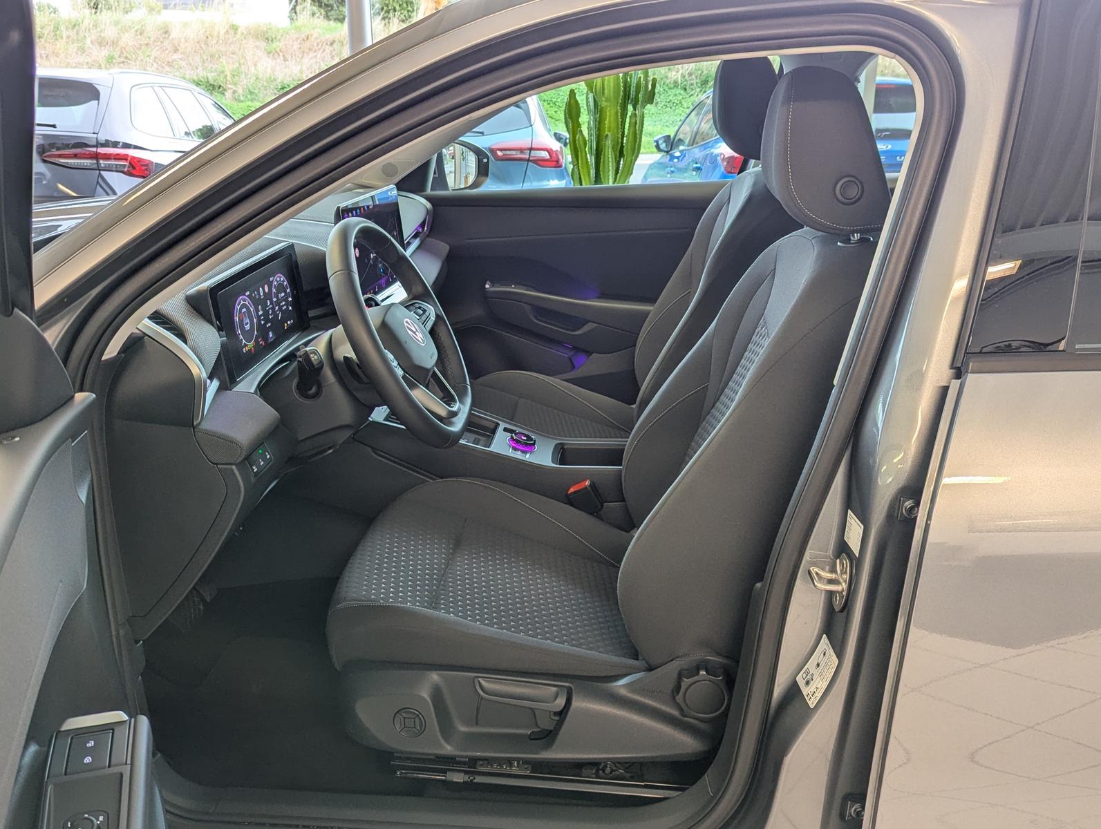 Volkswagen T-Roc 1.5 eTSI Life Kamera LED-Plus ACC Navi AHK, миниатюра 14