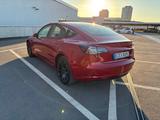 Tesla Model 3 Performance mit 100% SOH Batterie - Tesla Gebrauchtwagen in Berlin