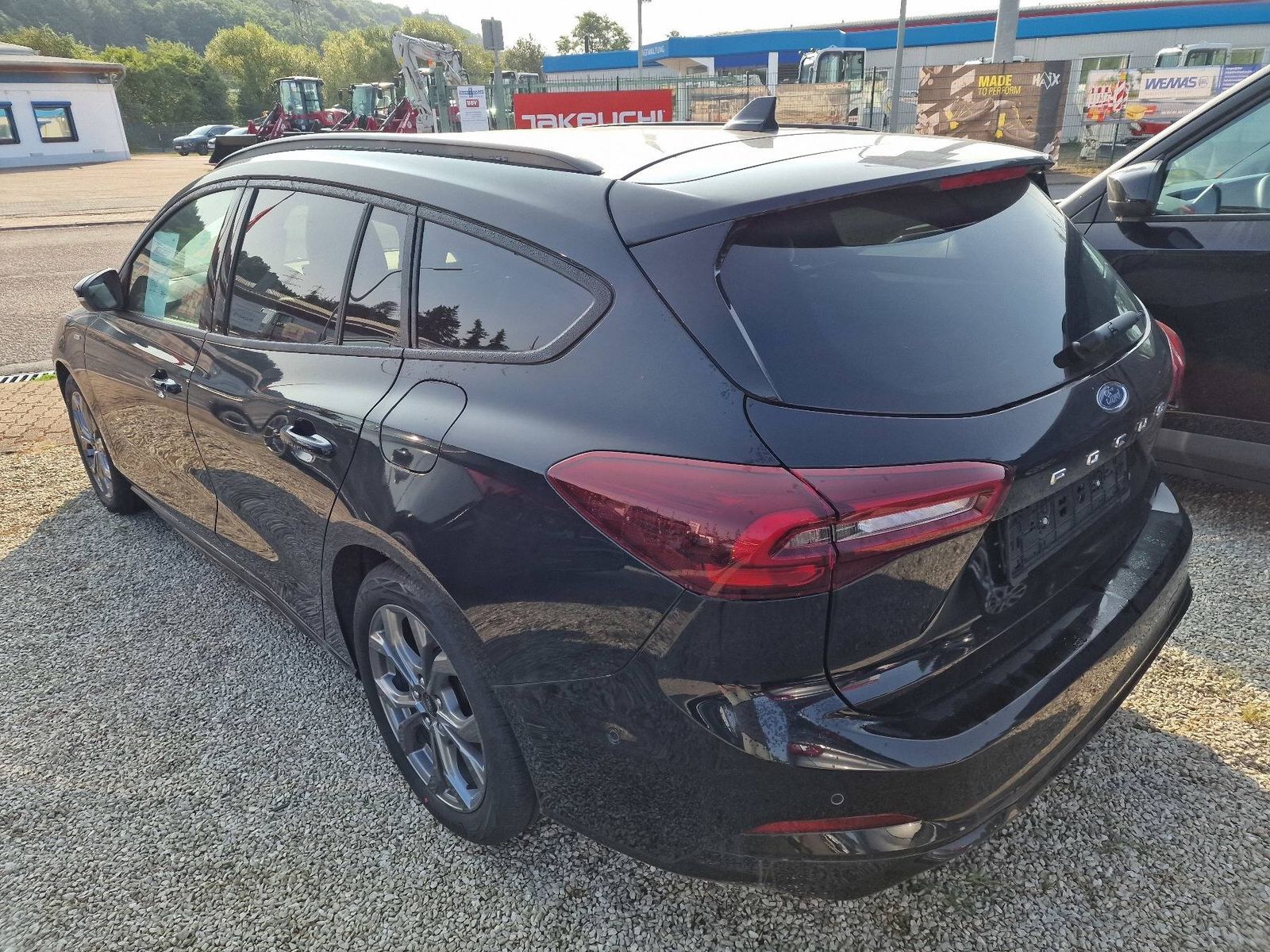 Fahrzeugabbildung Ford Focus Turnier (CGE) ST-Line