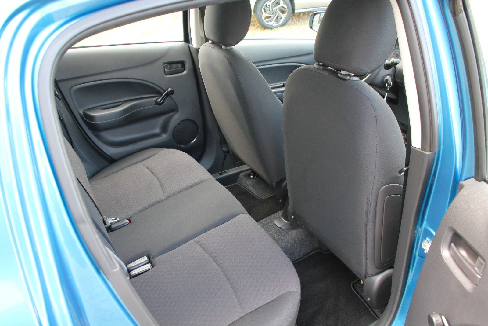 Fahrzeugabbildung Mitsubishi Space Star Diamant Edition