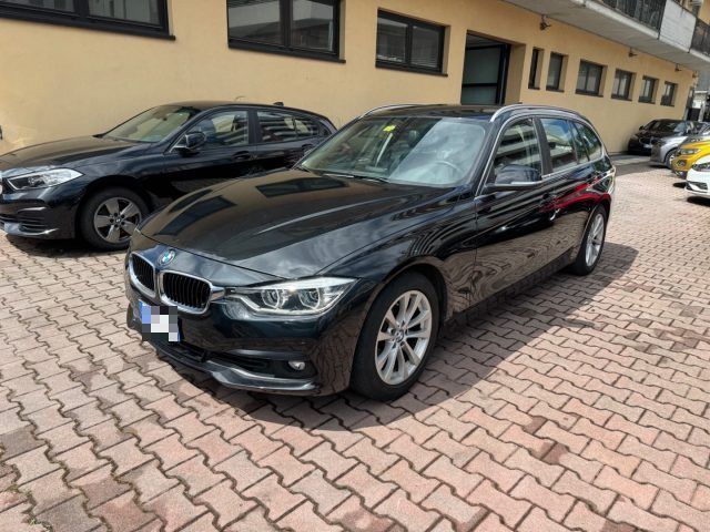 BMW BMW 320 i Touring Business aut.
