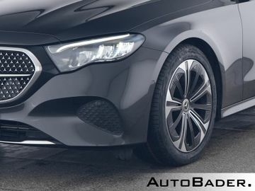 Mercedes E 220 - 3