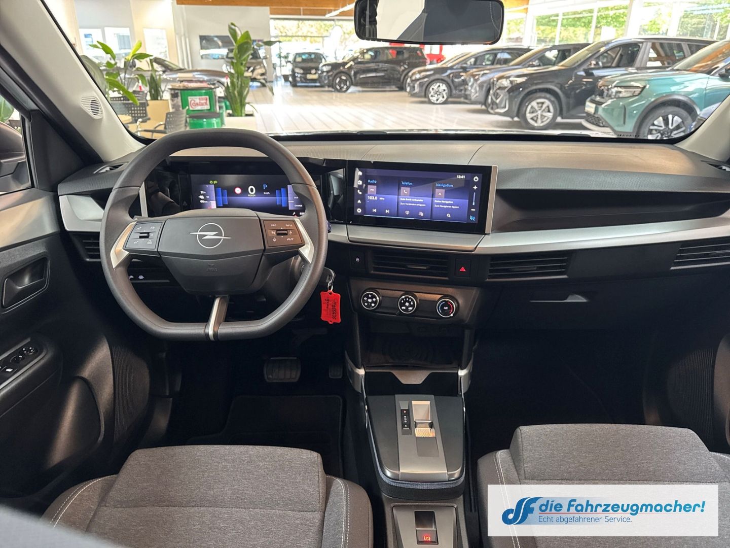 Fahrzeugabbildung Opel Frontera Electric Edition 83 kW Digitales Cockpi