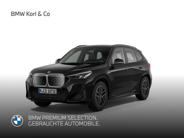 BMW iX1 xDrive30 M Sport AHK Ad. LED H&K Komfortzug.