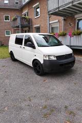 Volkswagen T5 Camper - Liebevoll restauriert & aufgebaut 