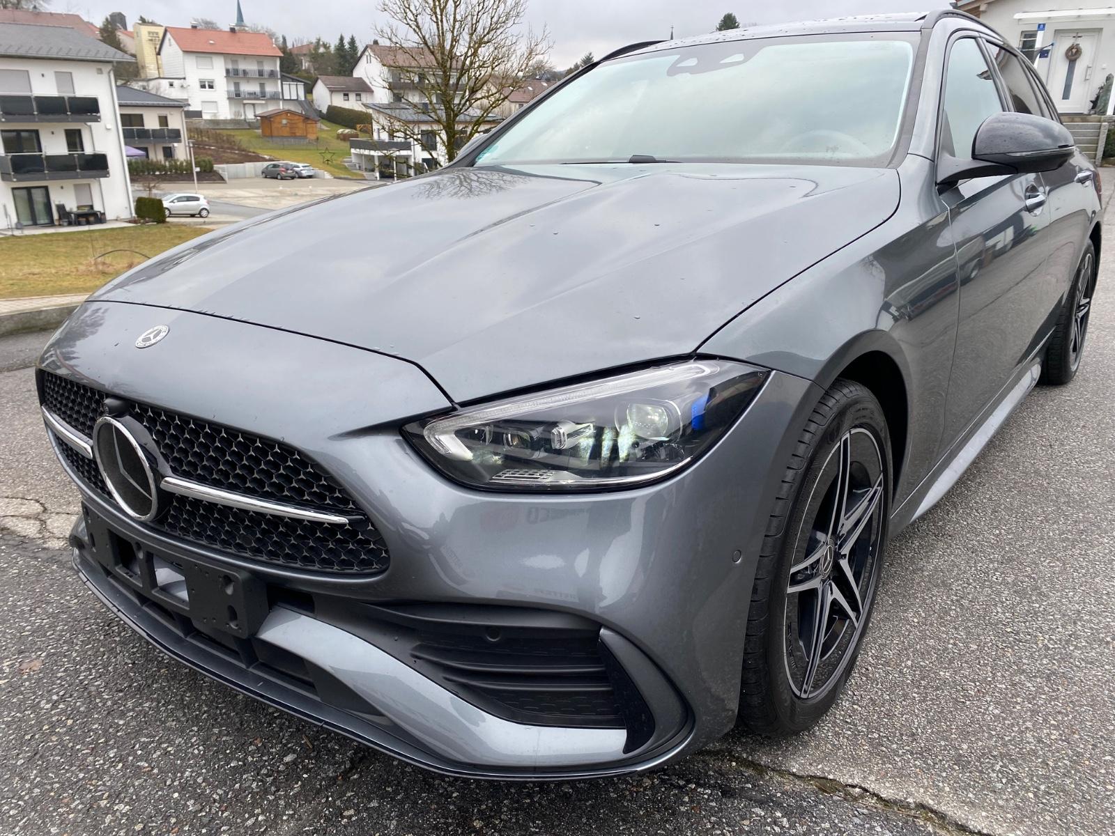 Mercedes-Benz C 300de Edition AMG NIGHT Pano 360° 19" Nappa