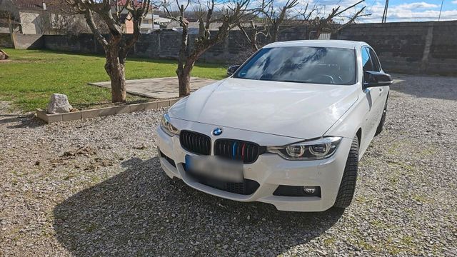 BMW BMW 320i..
